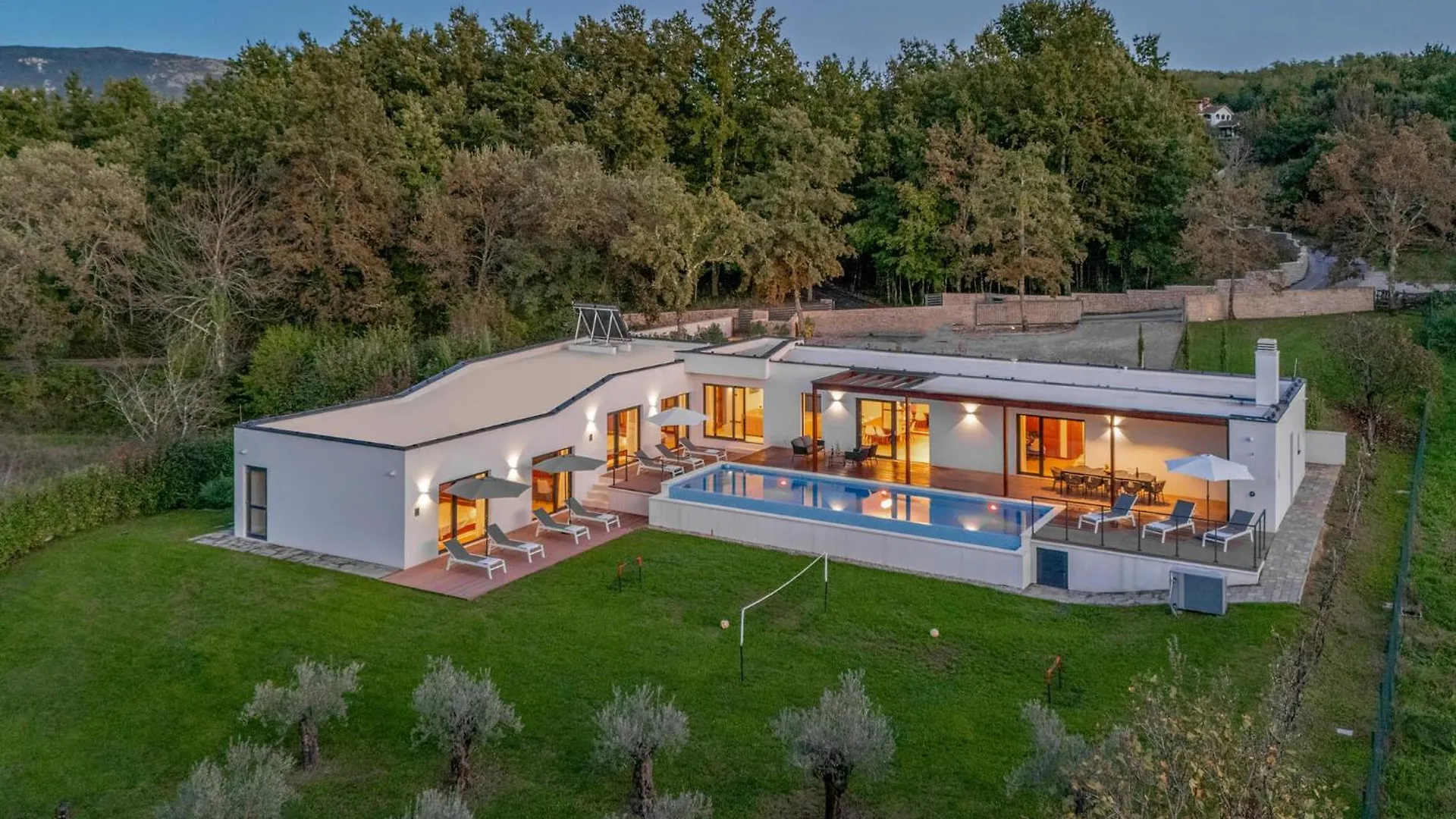 Villa Istria Green location